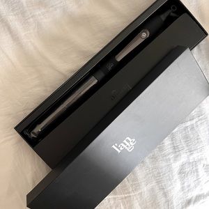 L’ange Le Curl 32mm (1.25in) black curling wand- new in box!